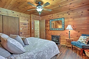 Cozy Home w/ Patio Near Yosemite National Park!