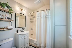 Downtown Nevada City 1900 Victorian Retreat!