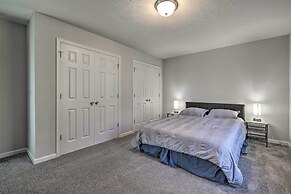 Walk to Beach: Family-friendly Arrowhead Lake Home