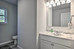 Walk to Beach: Family-friendly Arrowhead Lake Home