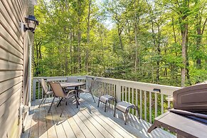 Walk to Beach: Family-friendly Arrowhead Lake Home