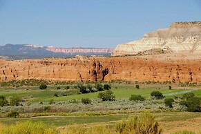 Cottage Near Bryce Canyon & Zion National Parks!