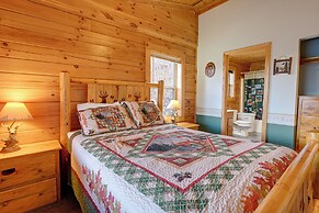 Cozy Deer Glen' Cabin w/ Private Hot Tub & Porch!