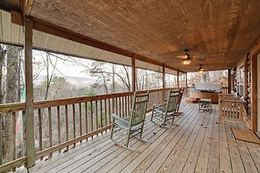 Cozy Deer Glen' Cabin w/ Private Hot Tub & Porch!
