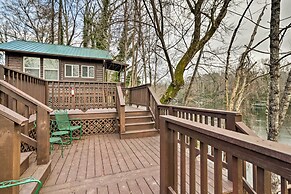 Cozy Heber Springs Cabin w/ Deck & Dock!