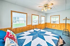 Historic Cabin Retreat: Steps to Okoboji Lake