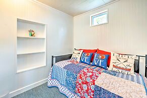 Historic Cabin Retreat: Steps to Okoboji Lake