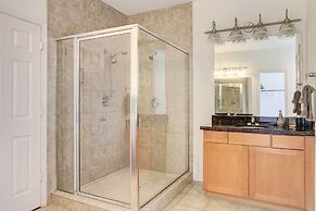 Downtown Houston Townhome w/ City Views!