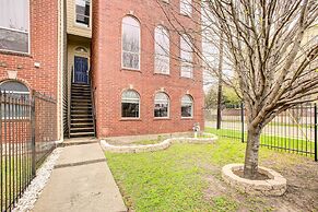 Downtown Houston Townhome w/ City Views!