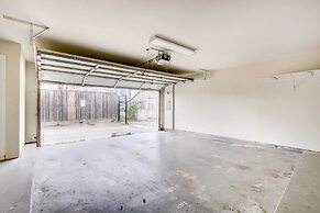 Downtown Houston Townhome w/ City Views!