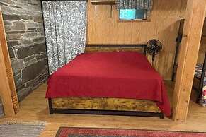 Thompson Home w/ Deck + Pond, 8 Mi to Elk Mountain