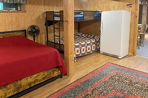 Thompson Home w/ Deck + Pond, 8 Mi to Elk Mountain