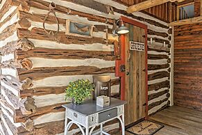 'gruene Cabin' - Pet Friendly New Braunfels Studio
