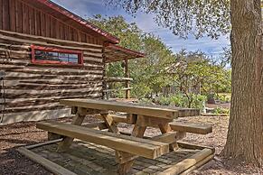 'gruene Cabin' - Pet Friendly New Braunfels Studio