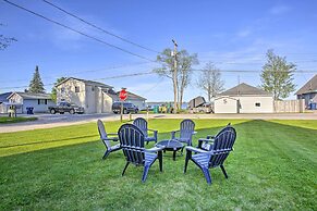 Cadillac Home w/ Hot Tub & Lake Mitchell Views!