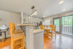 Condo Near Midtown Ruidoso w/ Furnished Deck!