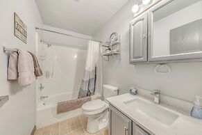 Condo Near Midtown Ruidoso w/ Furnished Deck!