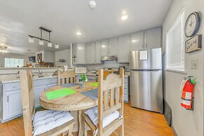 Condo Near Midtown Ruidoso w/ Furnished Deck!