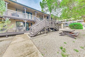 Condo Near Midtown Ruidoso w/ Furnished Deck!