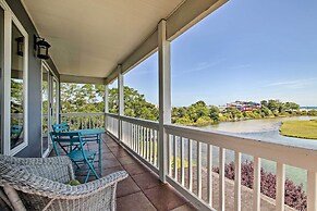Deluxe Waterford Home w/ Views, Outdoor Bar & More