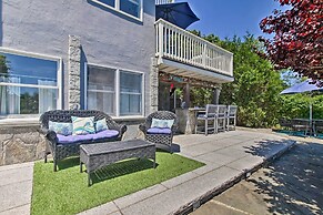 Deluxe Waterford Home w/ Views, Outdoor Bar & More