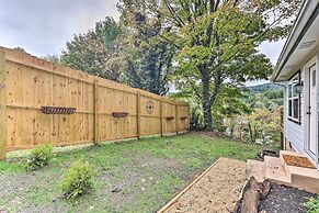 Hilltop Hideaway w/ Scenic Views & Hot Tub!