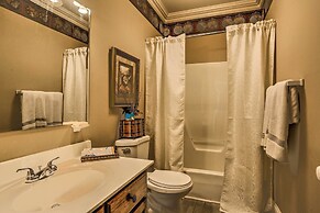 Historic Cedar Hill Mansion on Large Farm w/ Pool!