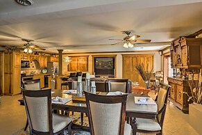 Historic Cedar Hill Mansion on Large Farm w/ Pool!