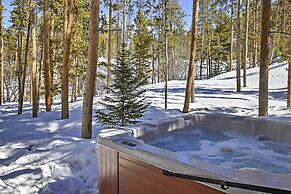 Keystone Home on Snake River w/ Hot Tub + Views!