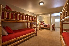 Keystone Home on Snake River w/ Hot Tub + Views!