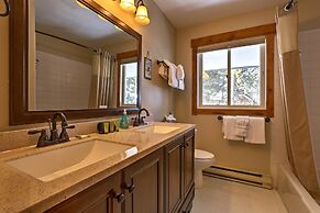 Keystone Home on Snake River w/ Hot Tub + Views!