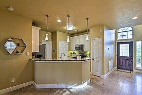Walk to Ocean: Lakefront Dickinson Stucco House!
