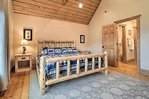 Franklin Cabin w/ Hot Tub + Pool Table!