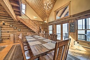 Franklin Cabin w/ Hot Tub + Pool Table!