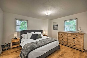 Lake Nagawicka Home - 2 Blocks to Boat Launch