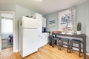 Cozy Water-view Apt in the Heart of Downtown!