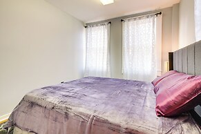 Cozy Water-view Apt in the Heart of Downtown!