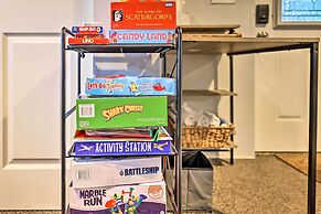 Walk to Lake: Game Room Getaway in Pocono Summit!