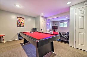 Walk to Lake: Game Room Getaway in Pocono Summit!