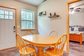 Wisconsin Cabin Hideaway: 3 Mi to Lakes