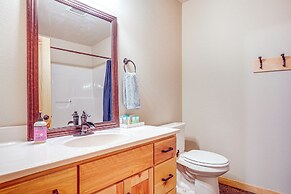 Wisconsin Cabin Hideaway: 3 Mi to Lakes
