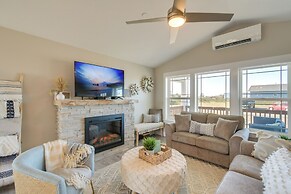 Pet-friendly Retreat w/ Fenced Yard, Walk to Beach