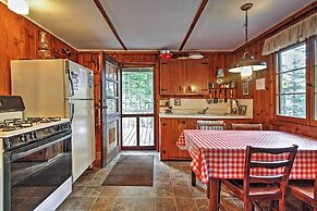 Land O' Lakes Hideaway w/ Boat Dock & Lake Views!