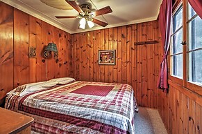 Land O' Lakes Hideaway w/ Boat Dock & Lake Views!