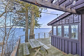 Henderson Harbor Cottage w/ Lake Access!