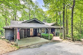 Lake Toxaway Cabin w/ Fire Pit - 1 Mi to Marina