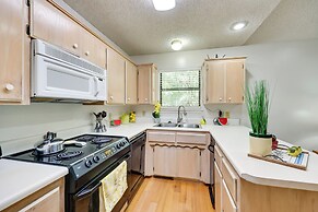 Lakefront Home w/ Kayaks in Hot Springs!