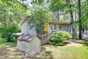 Lakefront Home w/ Kayaks in Hot Springs!