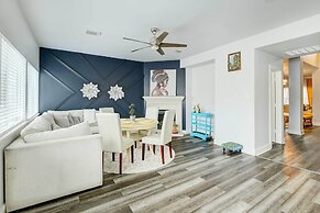 Spacious Houston Home w/ Private Yard & Fire Pit!