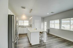Spacious Houston Home w/ Private Yard & Fire Pit!